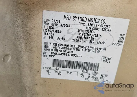 2005 Ford Excursion Limited z USA, uszkodzony, nr VIN 1FMSU43P15EB92435